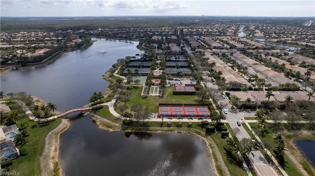 8650 Palermo CT, Naples, FL 34114