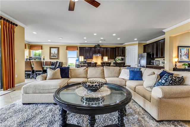 8650 Palermo CT, Naples, FL 34114