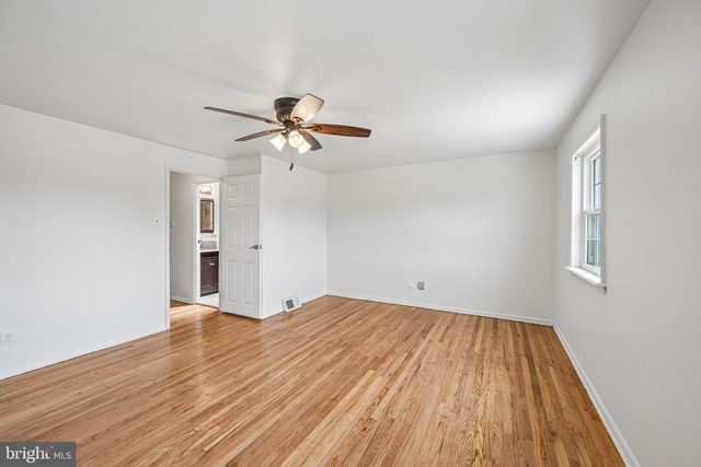 12534 FEDOR RD, Philadelphia, PA 19154