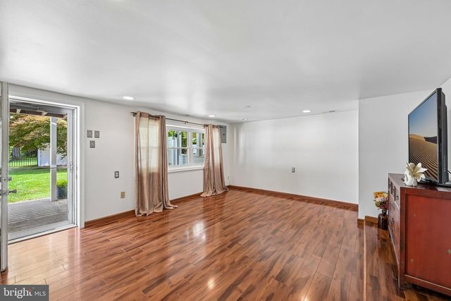 12534 FEDOR RD, Philadelphia, PA 19154