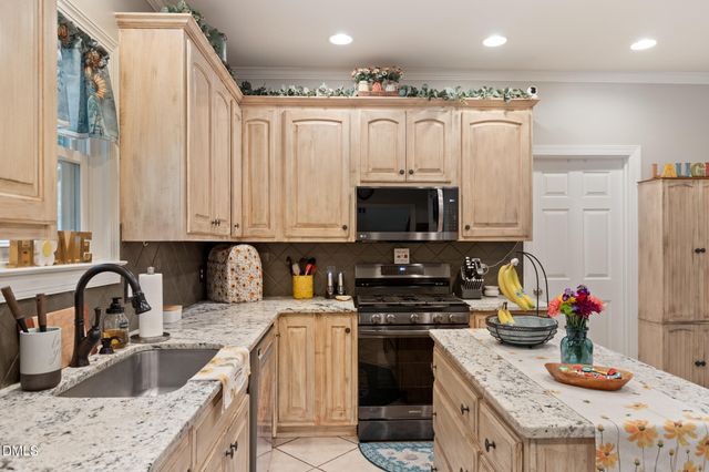 275 Winfred Drive, Raleigh, NC 27603