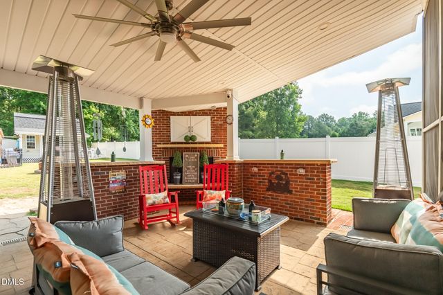 275 Winfred Drive, Raleigh, NC 27603