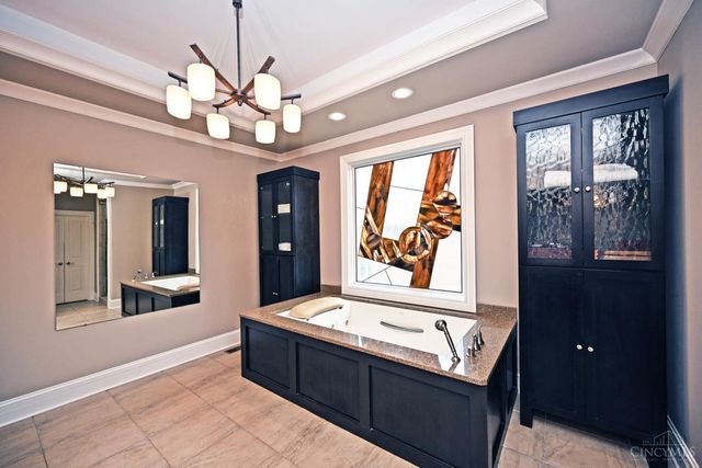 4911 Chestnut Hill Drive, Deerfield Twp., OH 45040