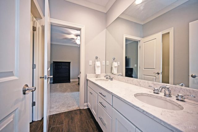 4911 Chestnut Hill Drive, Deerfield Twp., OH 45040