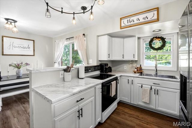 4362 Big Chief Drive, St Louis, MO 63123