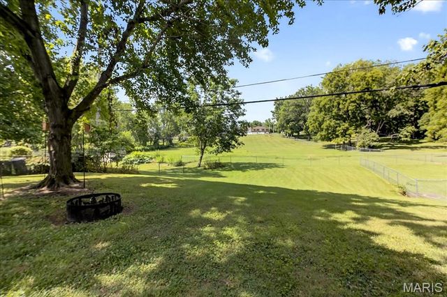 4362 Big Chief Drive, St Louis, MO 63123