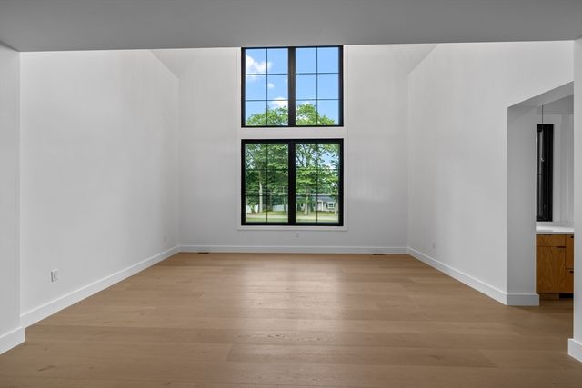 216 Greenwood Rd, Andover, MA 01810