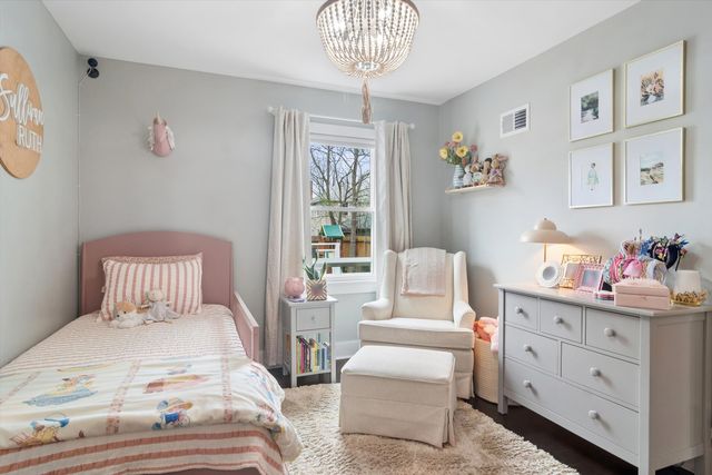 775 Broadview Avenue, Highland Park, IL 60035