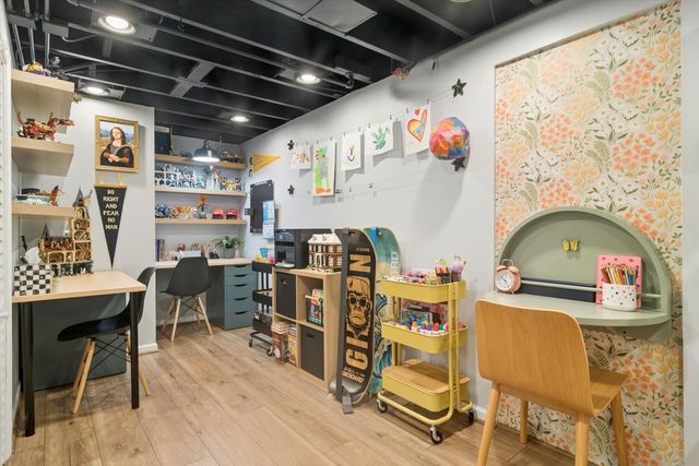 775 Broadview Avenue, Highland Park, IL 60035