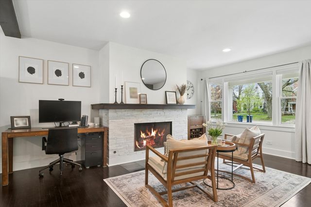 775 Broadview Avenue, Highland Park, IL 60035