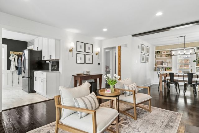 775 Broadview Avenue, Highland Park, IL 60035