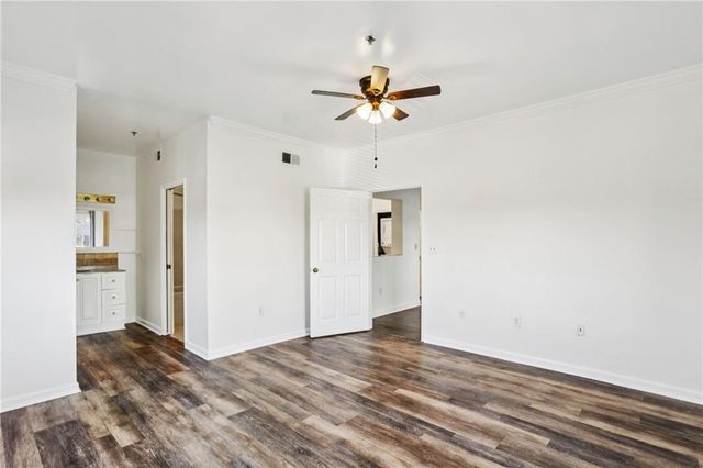 2161 Peachtree NE Road 205, Atlanta, GA 30309