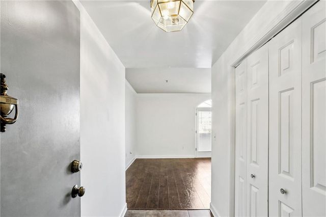 2161 Peachtree NE Road 205, Atlanta, GA 30309