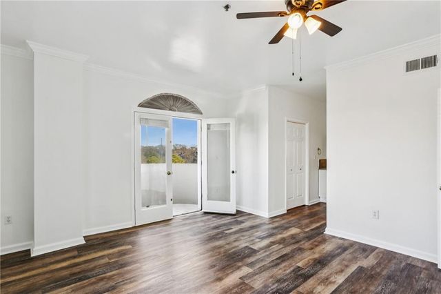 2161 Peachtree NE Road 205, Atlanta, GA 30309