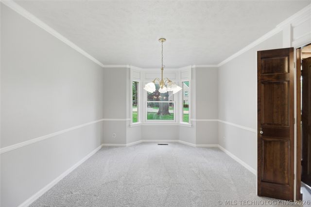 8608 E 106th Street, Tulsa, OK 74133