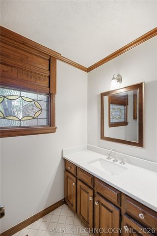 8608 E 106th Street, Tulsa, OK 74133