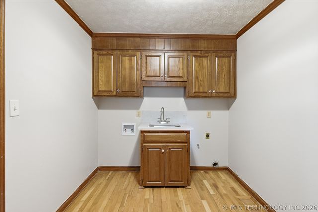 8608 E 106th Street, Tulsa, OK 74133