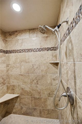 8608 E 106th Street, Tulsa, OK 74133