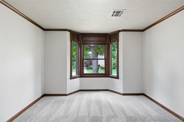 8608 E 106th Street, Tulsa, OK 74133