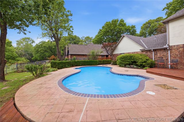 8608 E 106th Street, Tulsa, OK 74133