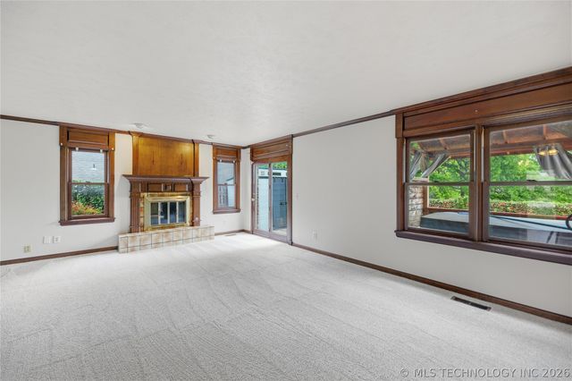 8608 E 106th Street, Tulsa, OK 74133