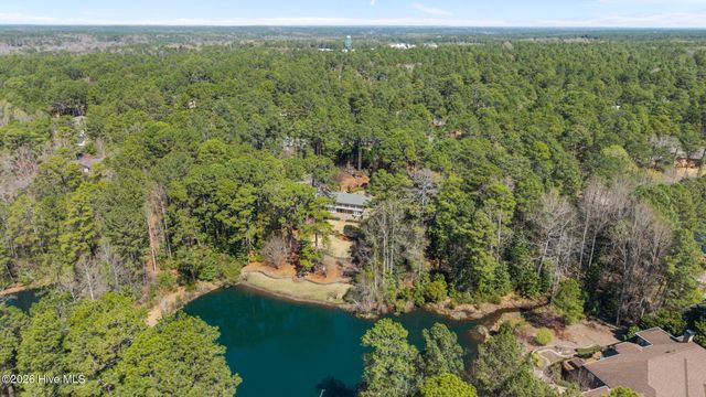 4 Augusta Way, Pinehurst, NC 28374