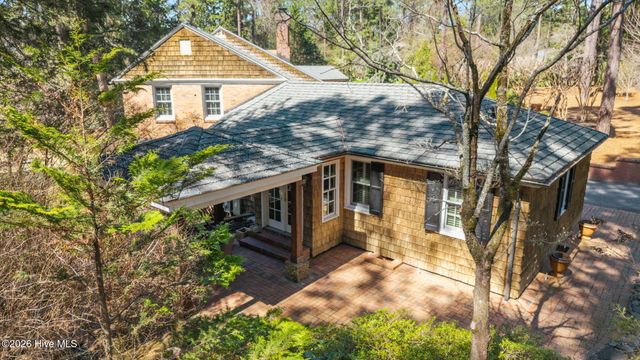 4 Augusta Way, Pinehurst, NC 28374