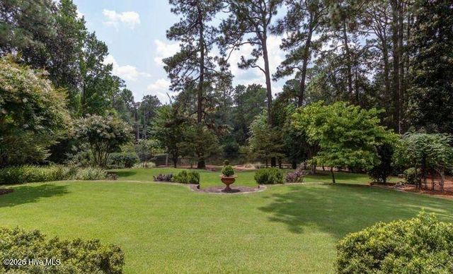 4 Augusta Way, Pinehurst, NC 28374