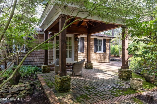 4 Augusta Way, Pinehurst, NC 28374