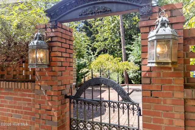 4 Augusta Way, Pinehurst, NC 28374