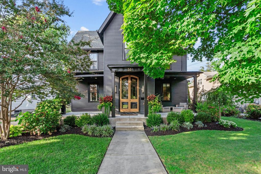 33 E CHESTNUT AVE, Merchantville, NJ 08109 — exterior