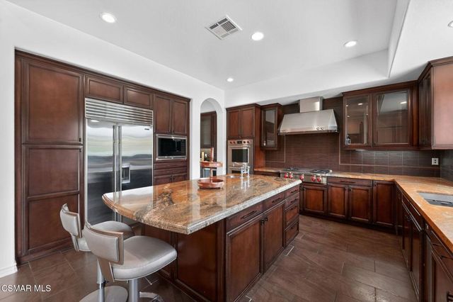 9651 Sagebrush Avenue, Chatsworth, CA 91311