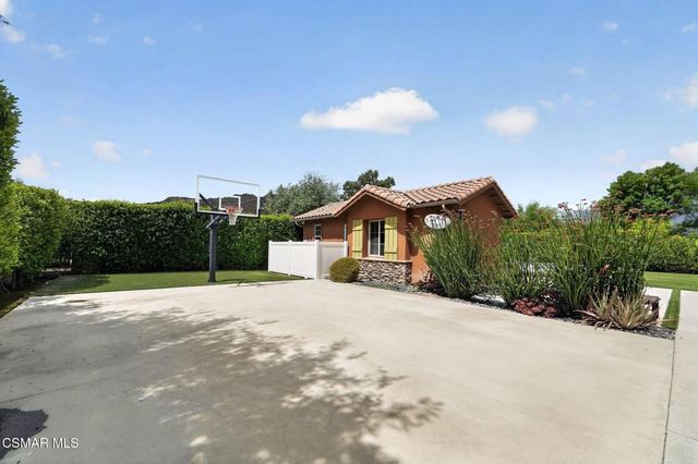 9651 Sagebrush Avenue, Chatsworth, CA 91311