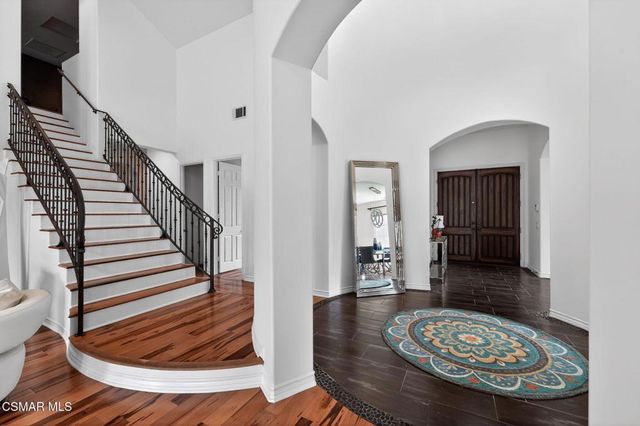 9651 Sagebrush Avenue, Chatsworth, CA 91311