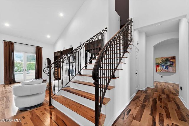 9651 Sagebrush Avenue, Chatsworth, CA 91311