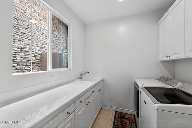 9651 Sagebrush Avenue, Chatsworth, CA 91311