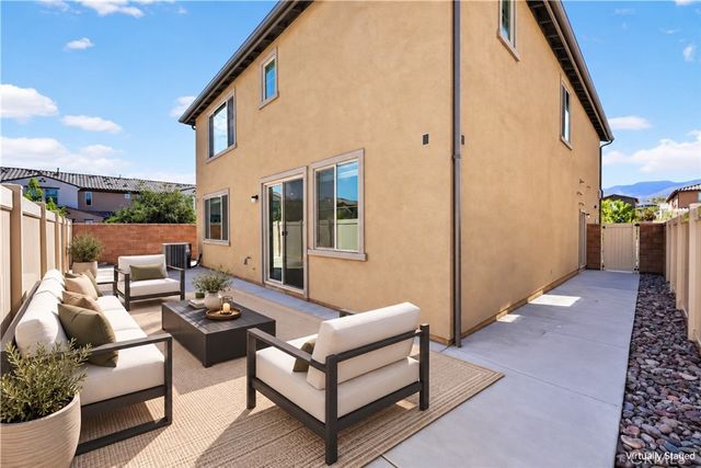 2288 Panama Drive, Corona, CA 92883