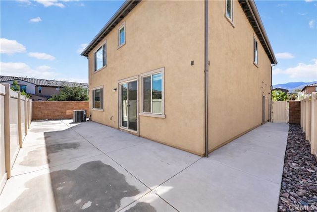 2288 Panama Drive, Corona, CA 92883