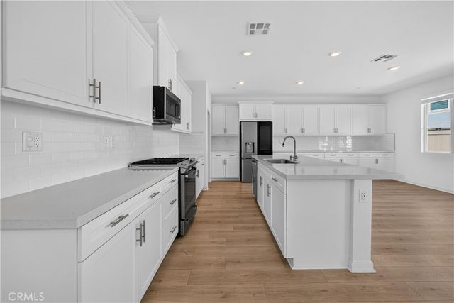 2288 Panama Drive, Corona, CA 92883