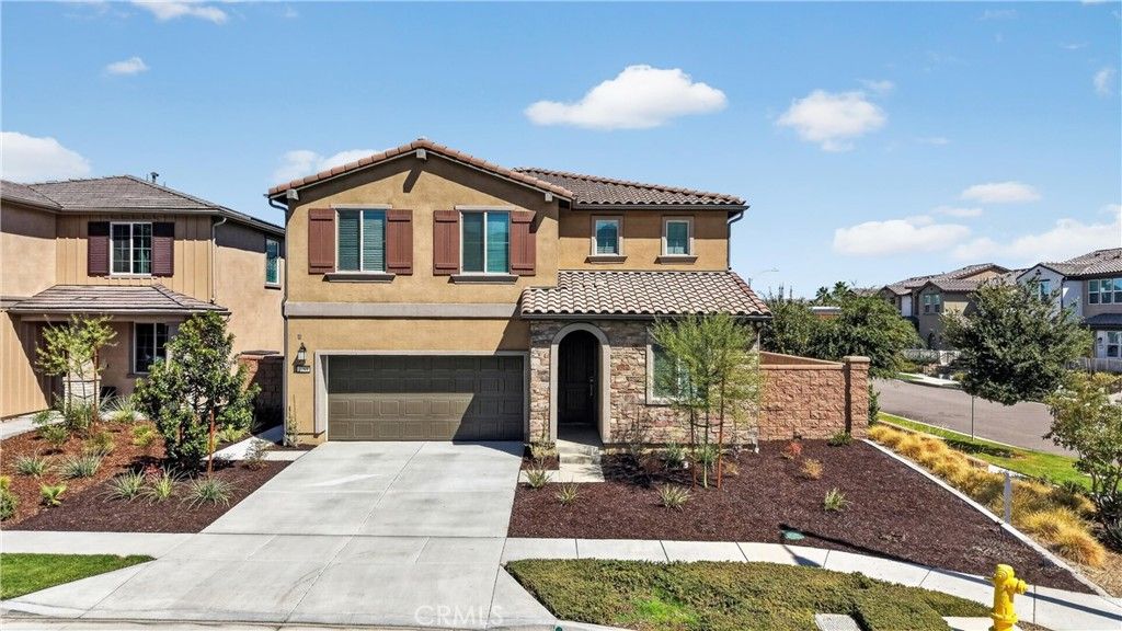 2288 Panama Drive, Corona, CA 92883