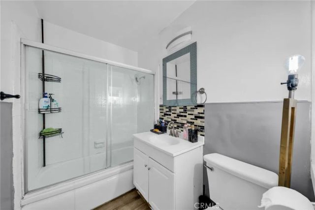 7044 Nestle Avenue, Reseda, CA 91335