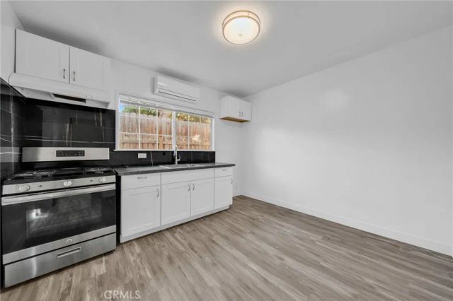 7044 Nestle Avenue, Reseda, CA 91335