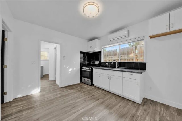 7044 Nestle Avenue, Reseda, CA 91335