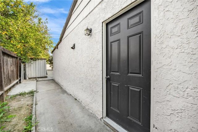 7044 Nestle Avenue, Reseda, CA 91335