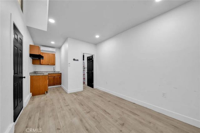 7044 Nestle Avenue, Reseda, CA 91335