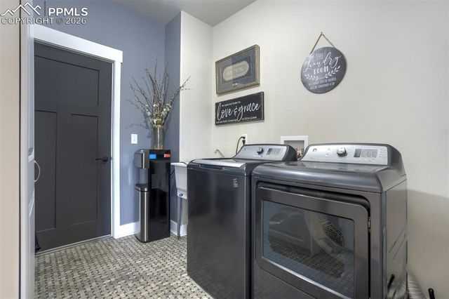 57 Cradle Lake Place, Divide, CO 80814