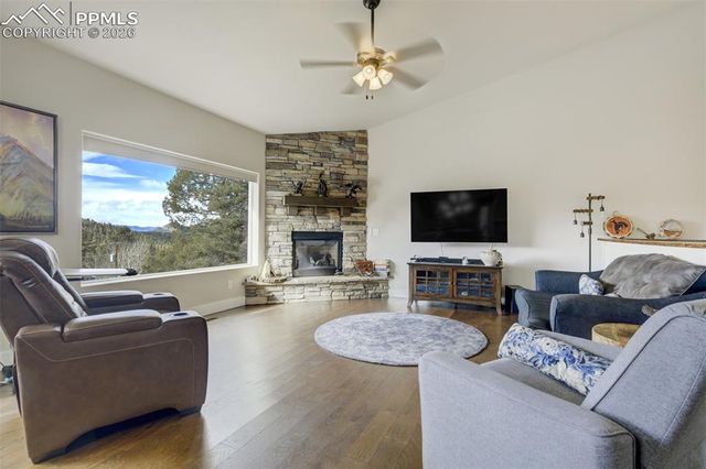 57 Cradle Lake Place, Divide, CO 80814