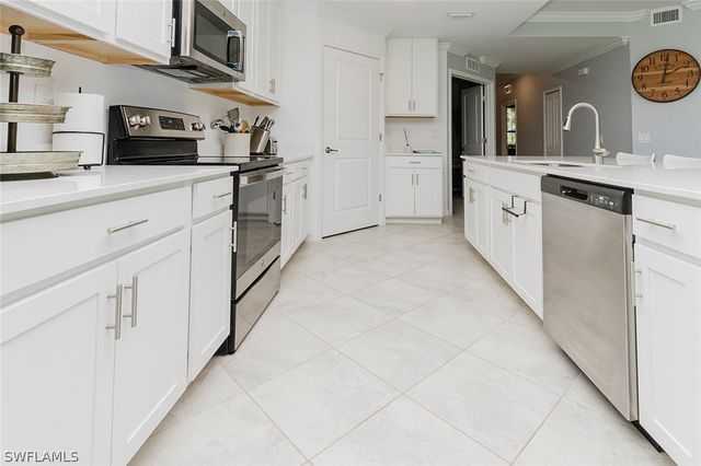 6082 National BLVD 115, Ave Maria, FL 34142