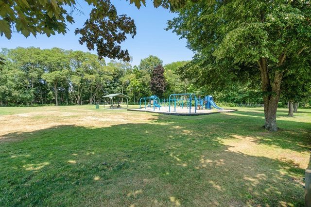 11 Brackett Road A, Framingham, MA 01702