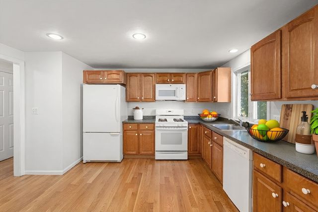 11 Brackett Road A, Framingham, MA 01702